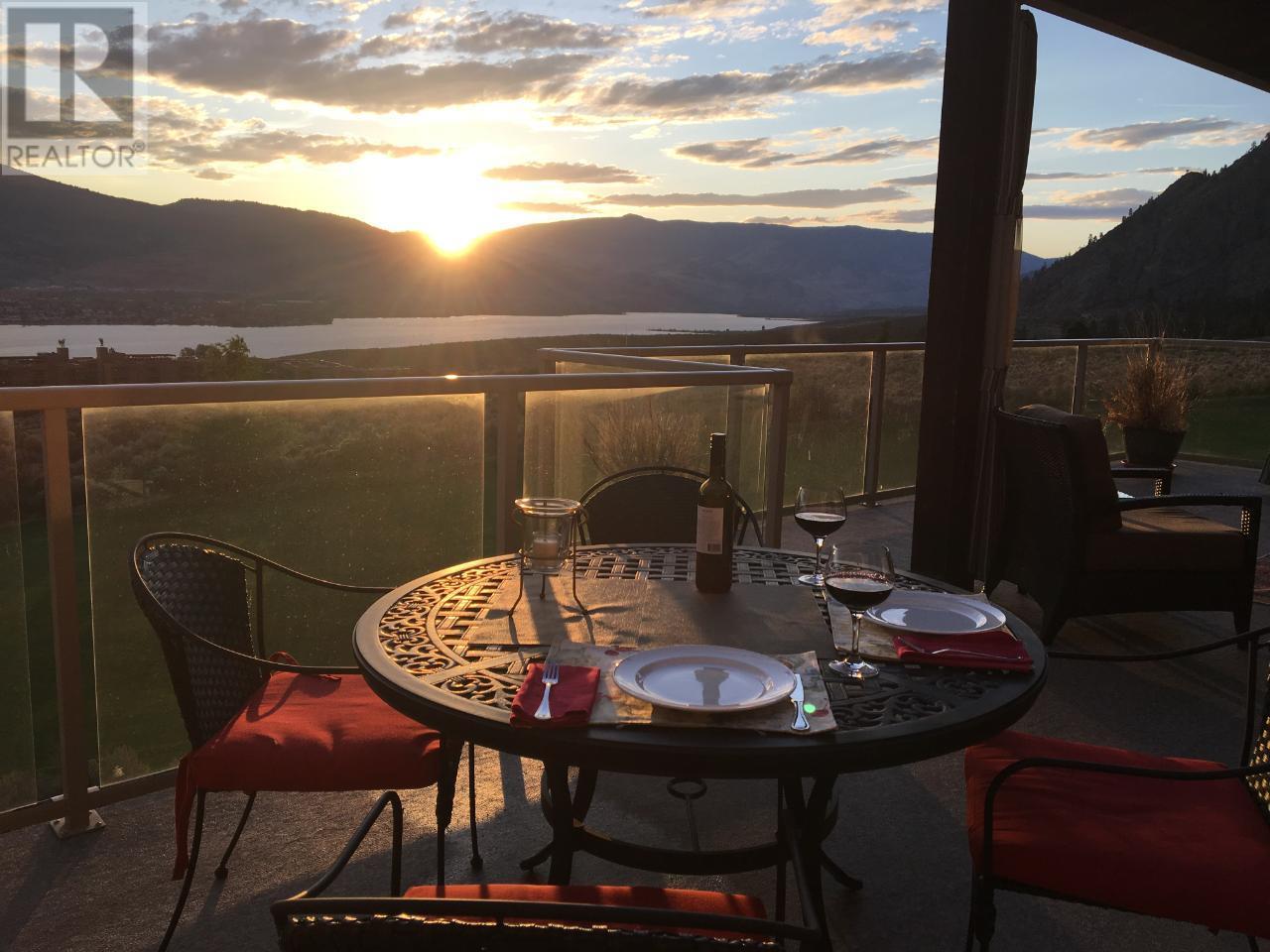 2000 VALLEYVIEW Drive Unit# 4, Osoyoos