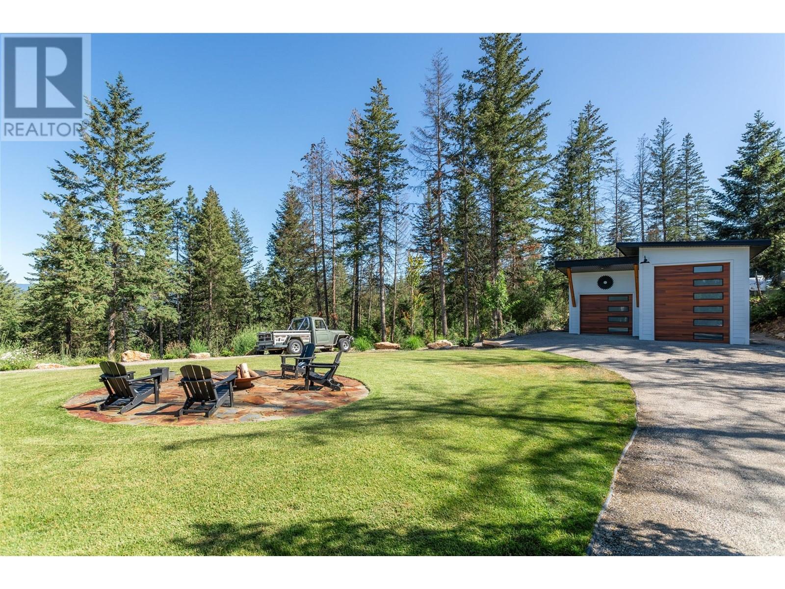  241 Twin Lakes Road, Enderby