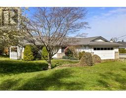 669 Doehle Ave, Parksville