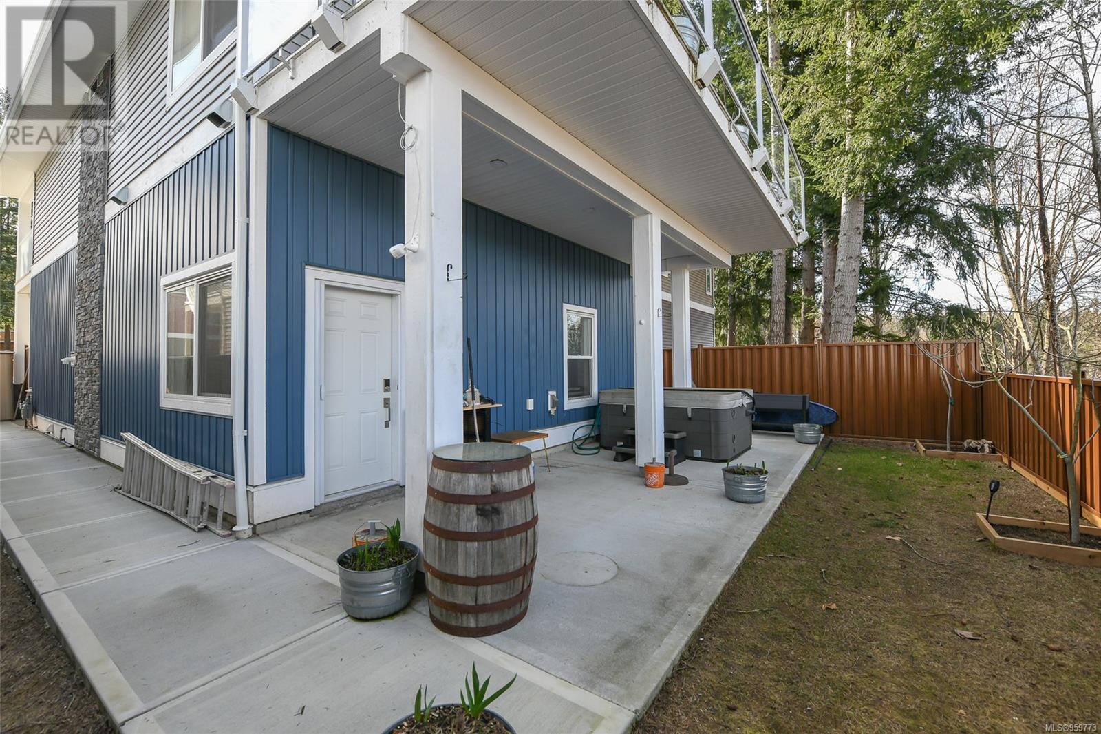3 690 Smith Rd, Campbell River