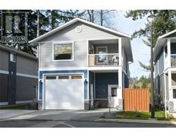 3 690 Smith Rd, Campbell River