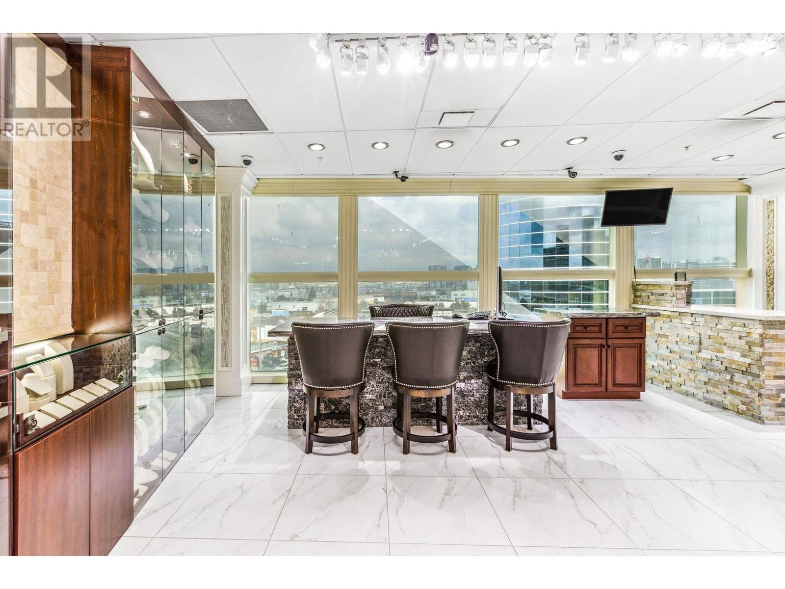 5230 4000 NO. 3 ROAD, Richmond