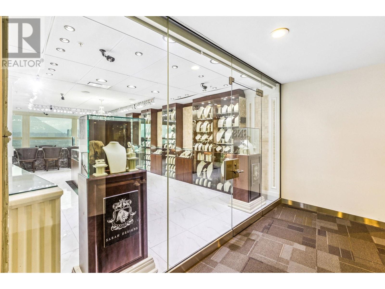 5230 4000 NO. 3 ROAD, Richmond