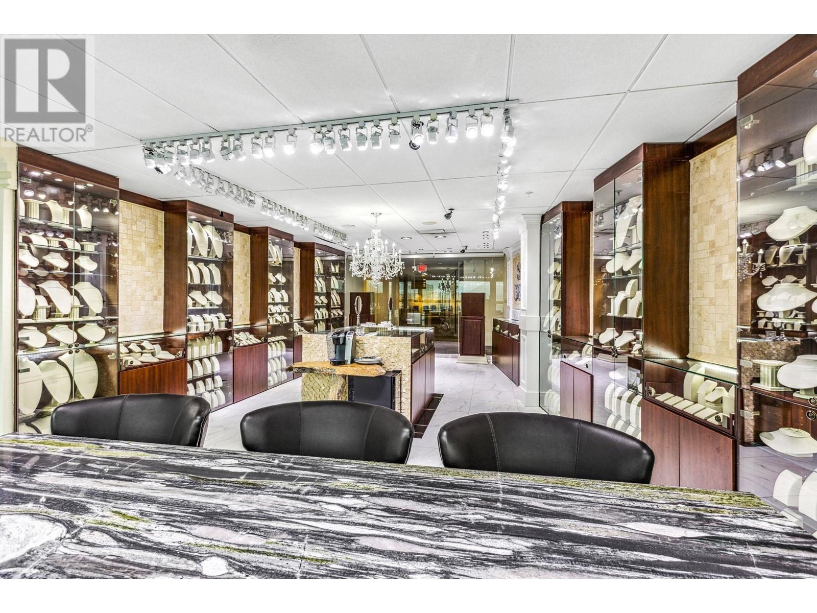 5230 4000 NO. 3 ROAD, Richmond