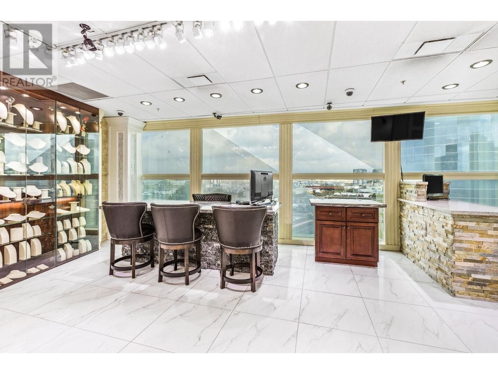 5230 4000 NO. 3 ROAD, Richmond