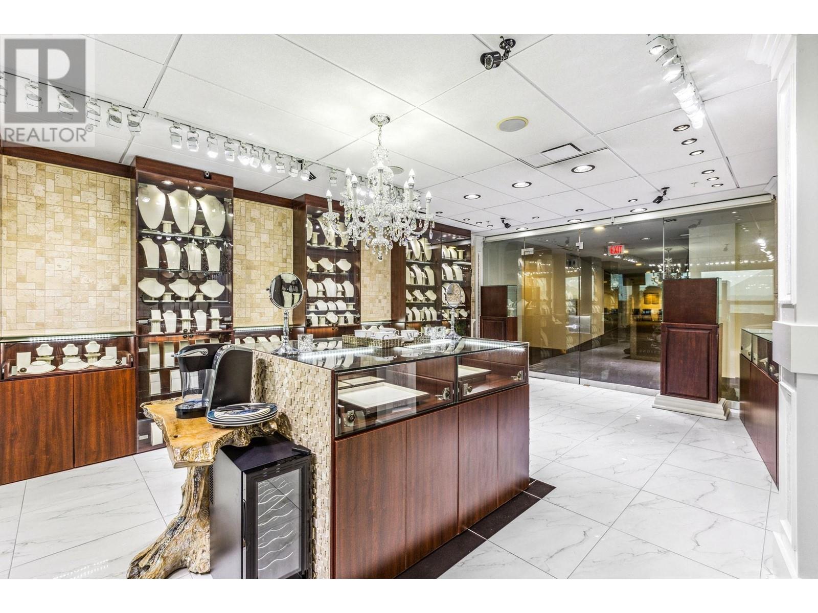 5230 4000 NO. 3 ROAD, Richmond