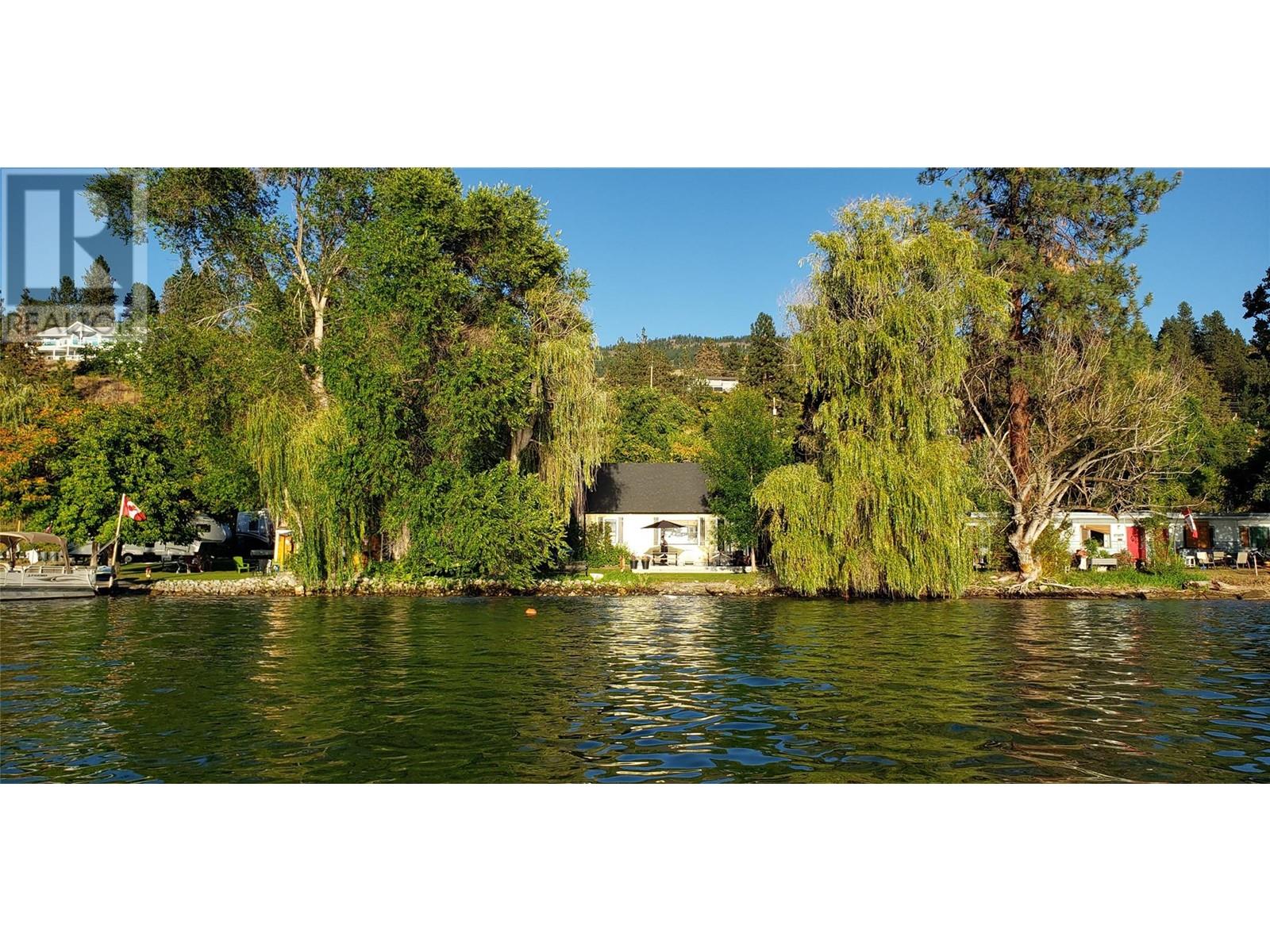  12012 Willett Road, Lake Country