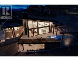 9857 Beacon Hill Drive, Lake Country