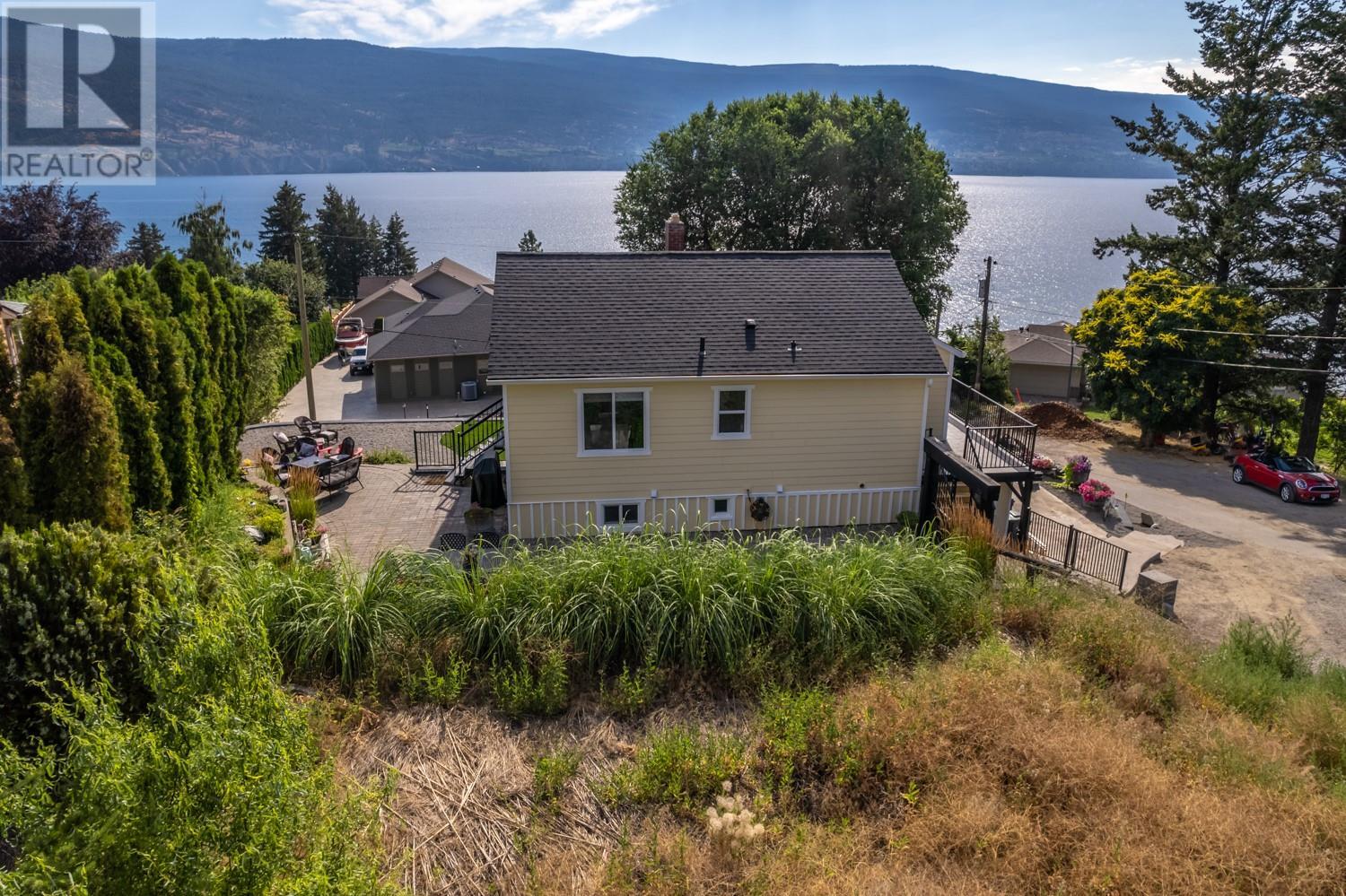  5485 Solly Road, Summerland