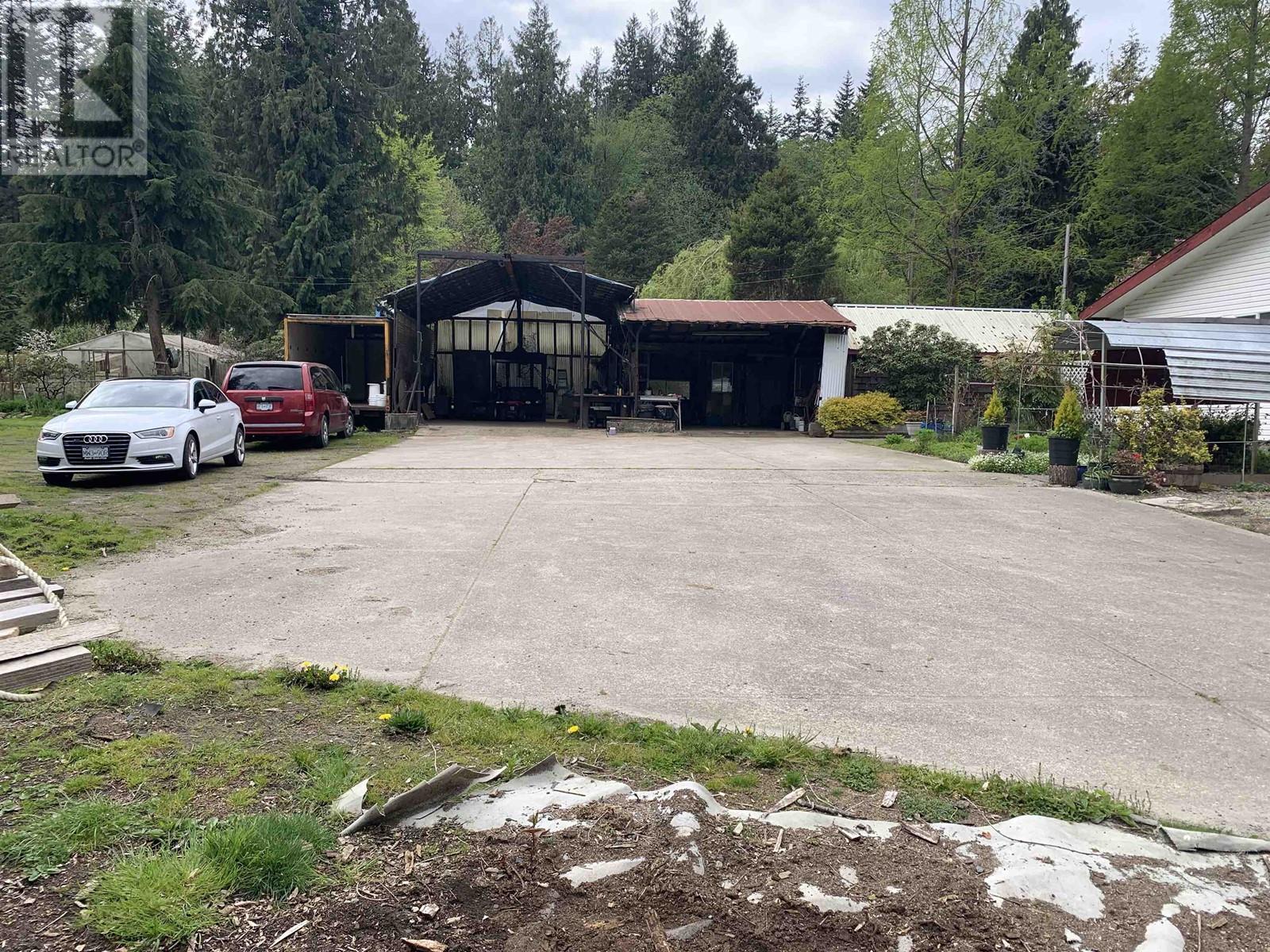 1186 NORTH ROAD, Gibsons