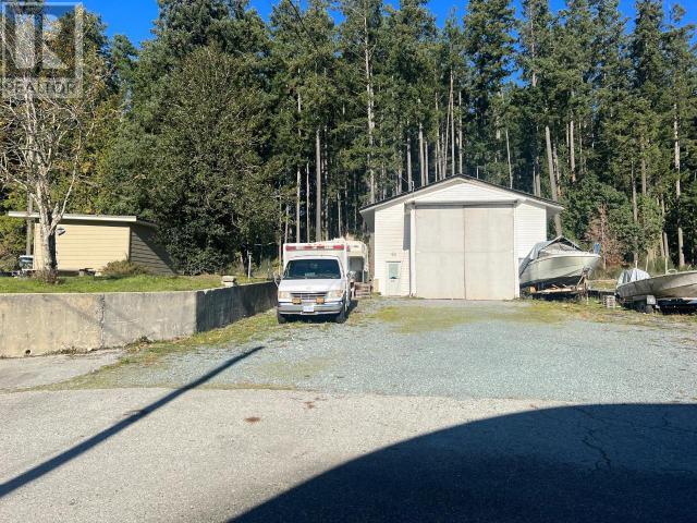 7312 HIGHWAY 101, Powell River