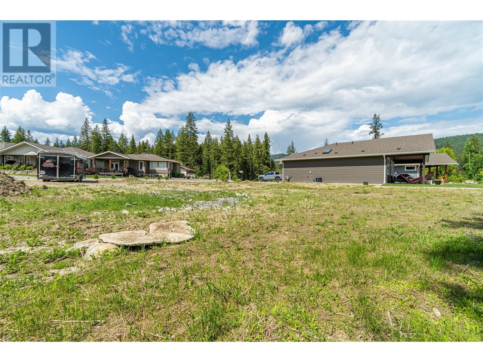 10 2715 GOLF COURSE Drive, Blind Bay