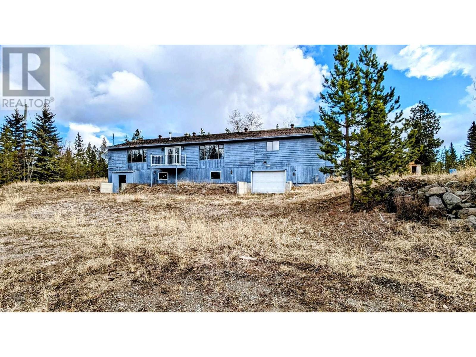 5906 WENDAL ROAD, Lone Butte