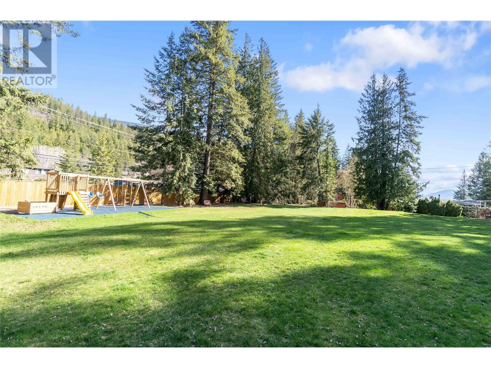23 202 97A Highway, Sicamous