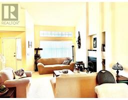 2714 Mara Drive, Coquitlam, BC V3C5R9 Photo 9