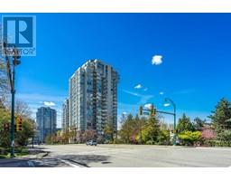 904 235 GUILDFORD WAY, Port Moody