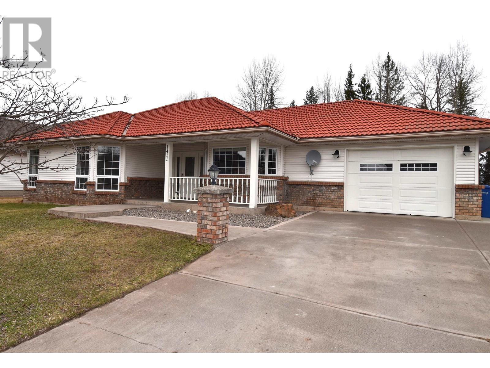 1411 SUNNY POINT Drive, Smithers