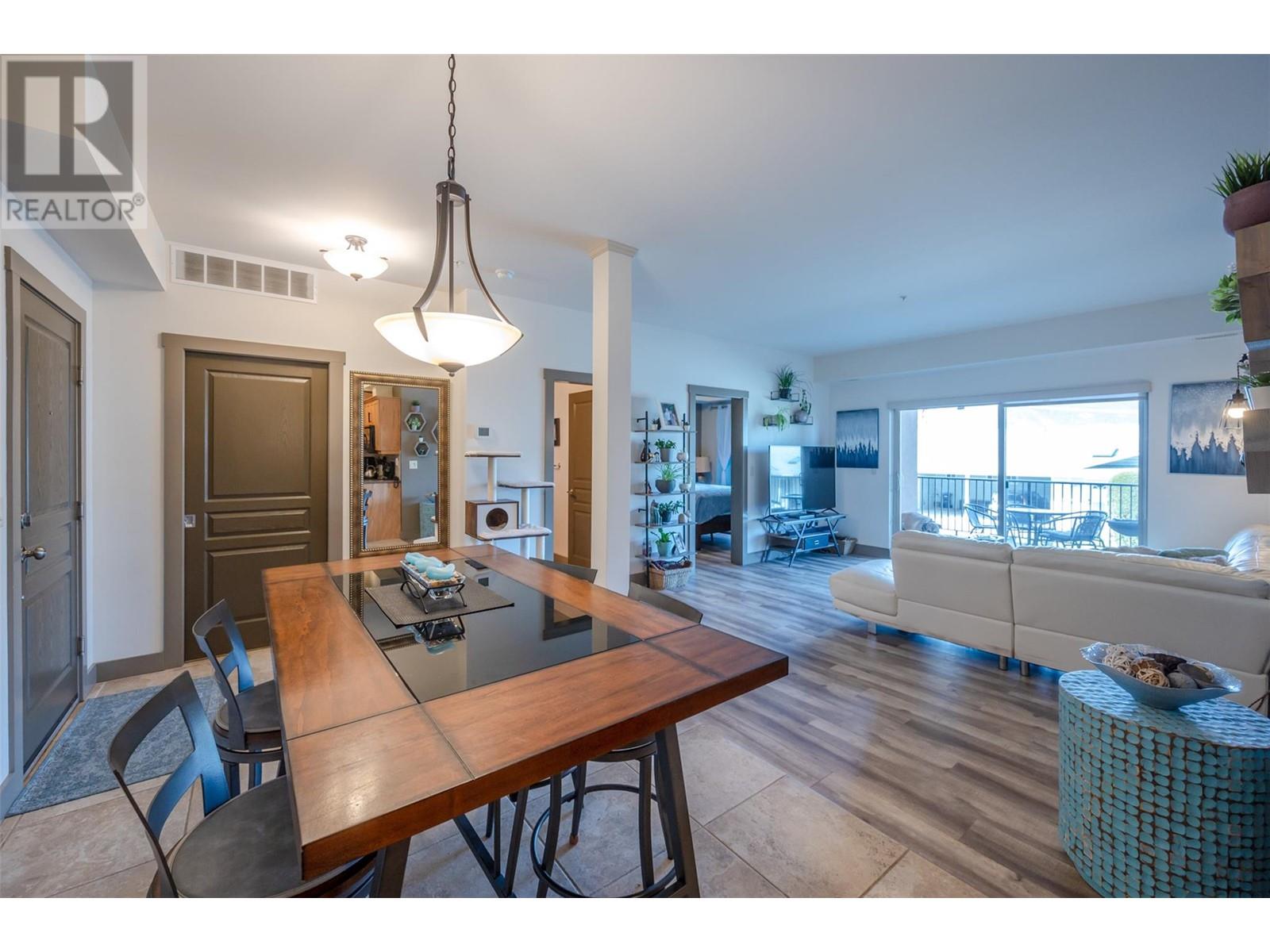102 873 FORESTBROOK Drive, Penticton