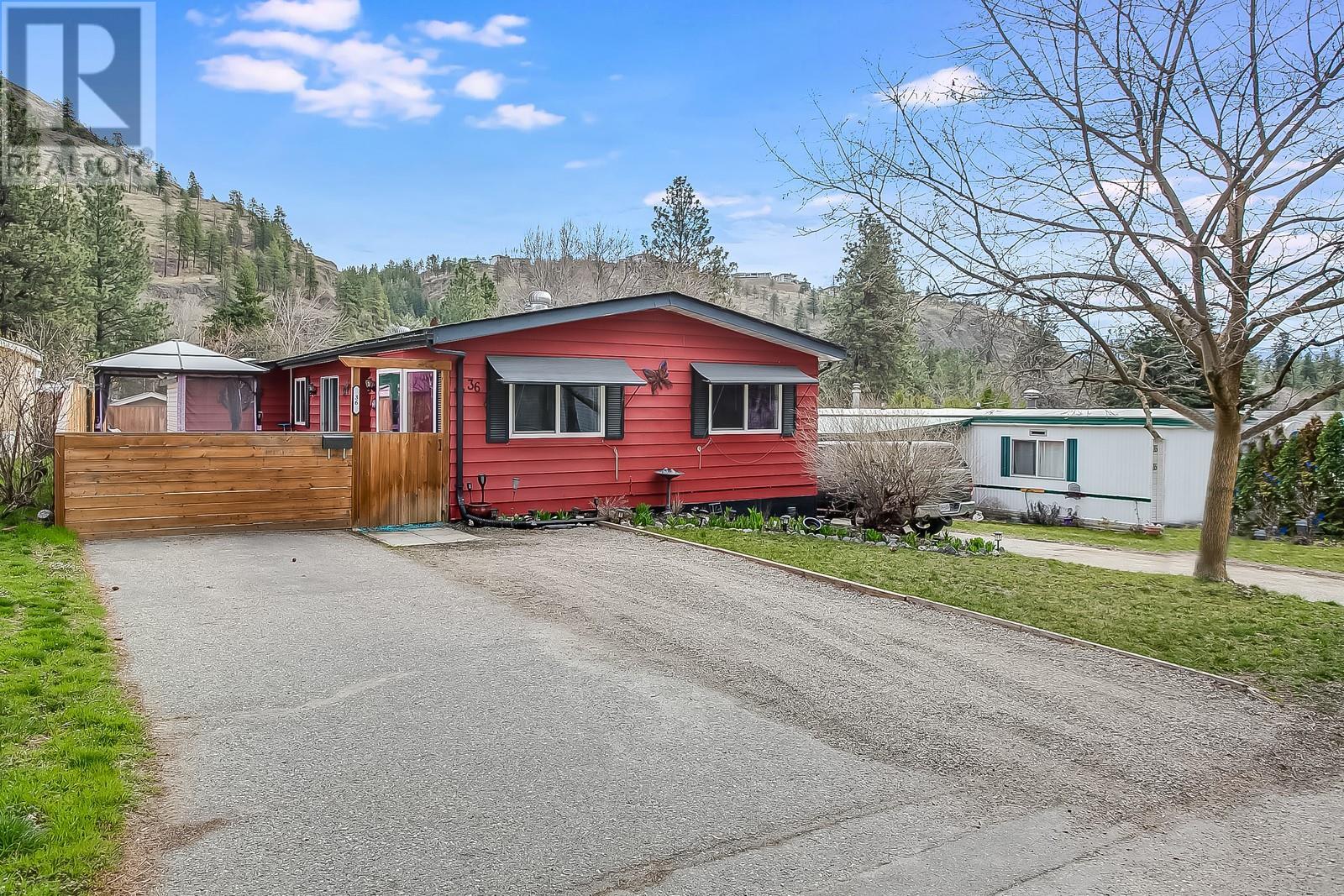 36 1999 Highway 97 Other South, West Kelowna