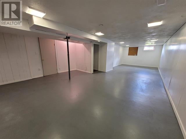 Photo 7 of 834 Ewert Street, Prince George BC