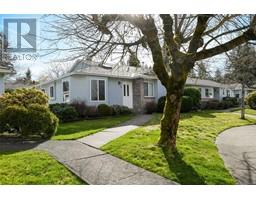 8 595 Evergreen Rd, Campbell River