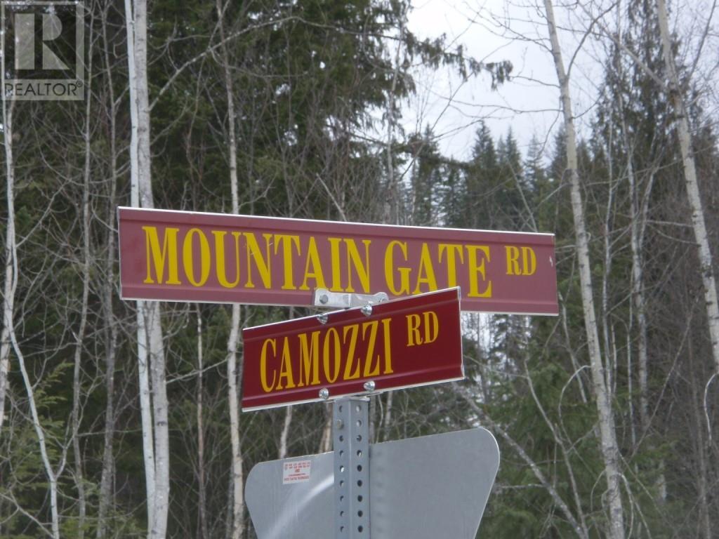  2050 Mountain Gate Road, Revelstoke