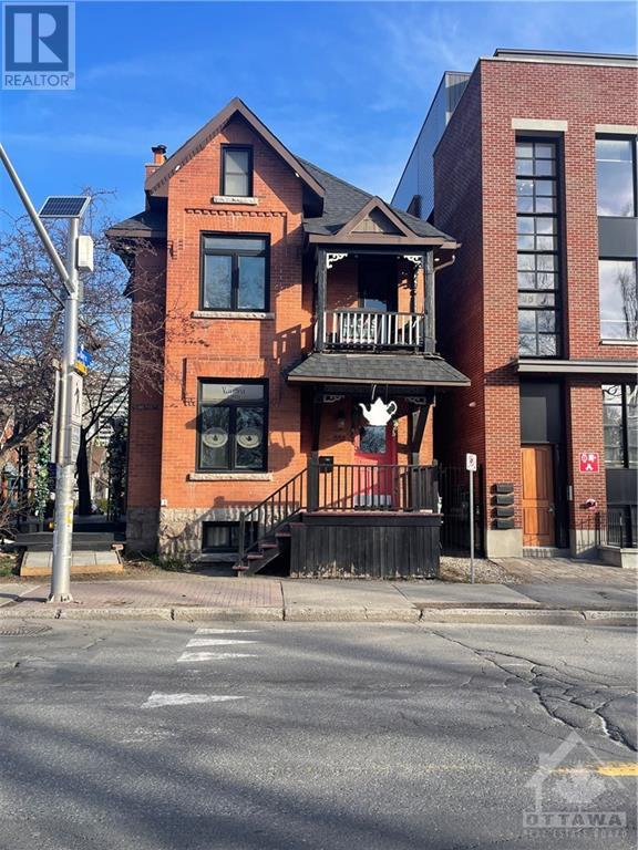 551 Somerset Street W, Ottawa