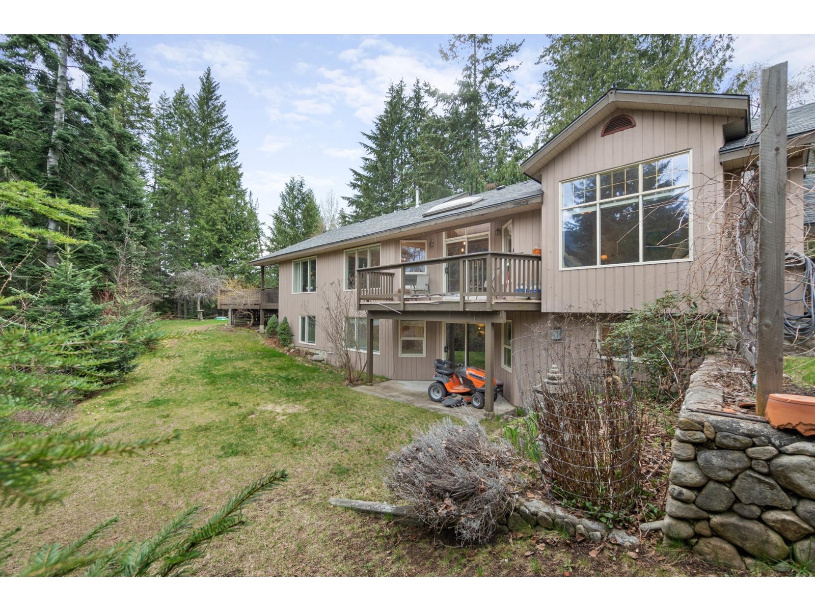 2286 ANNABLE ROAD, Nelson