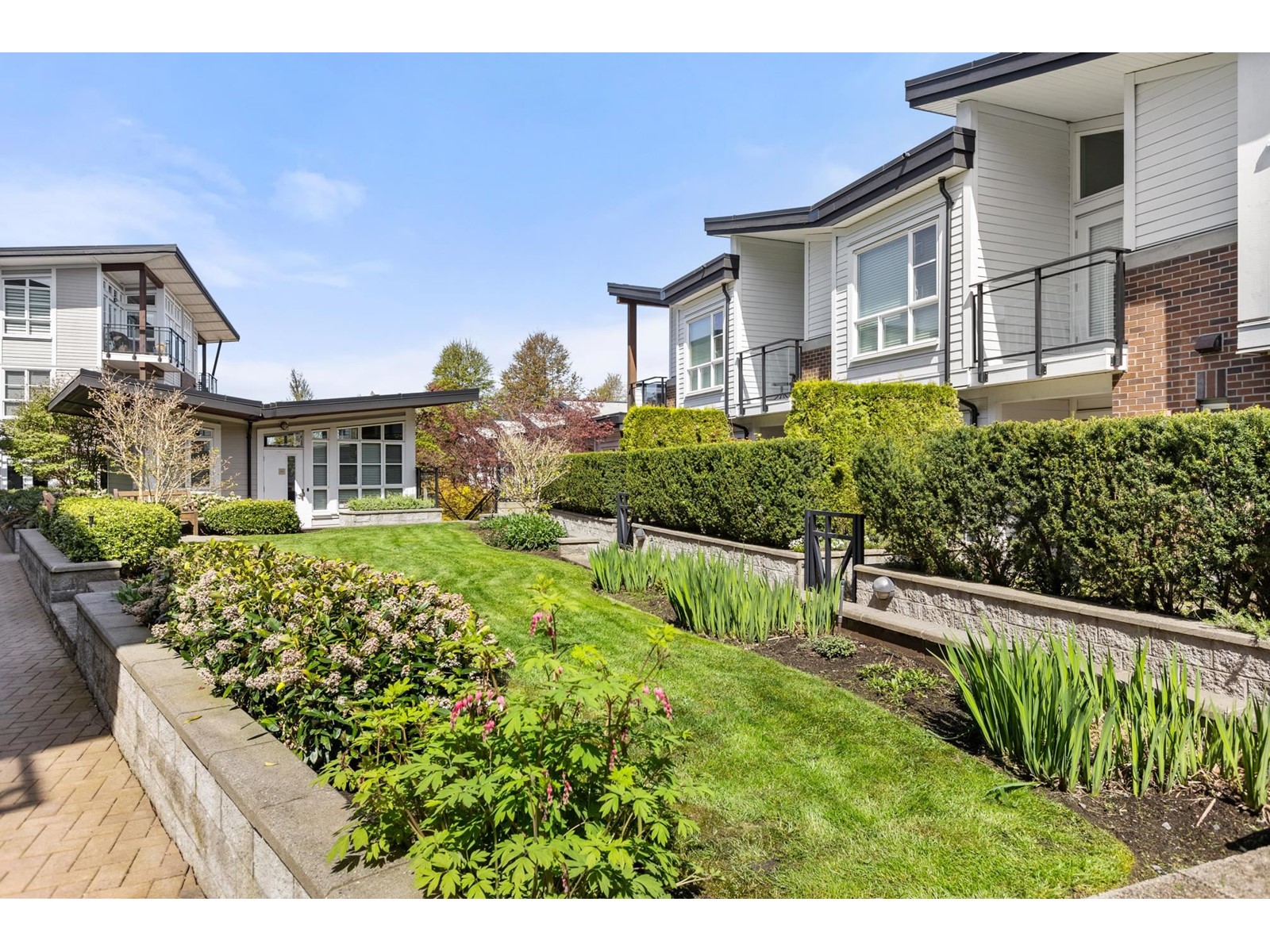 113 23215 BILLY BROWN ROAD, Langley