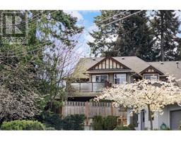 11 340 Young St, Parksville