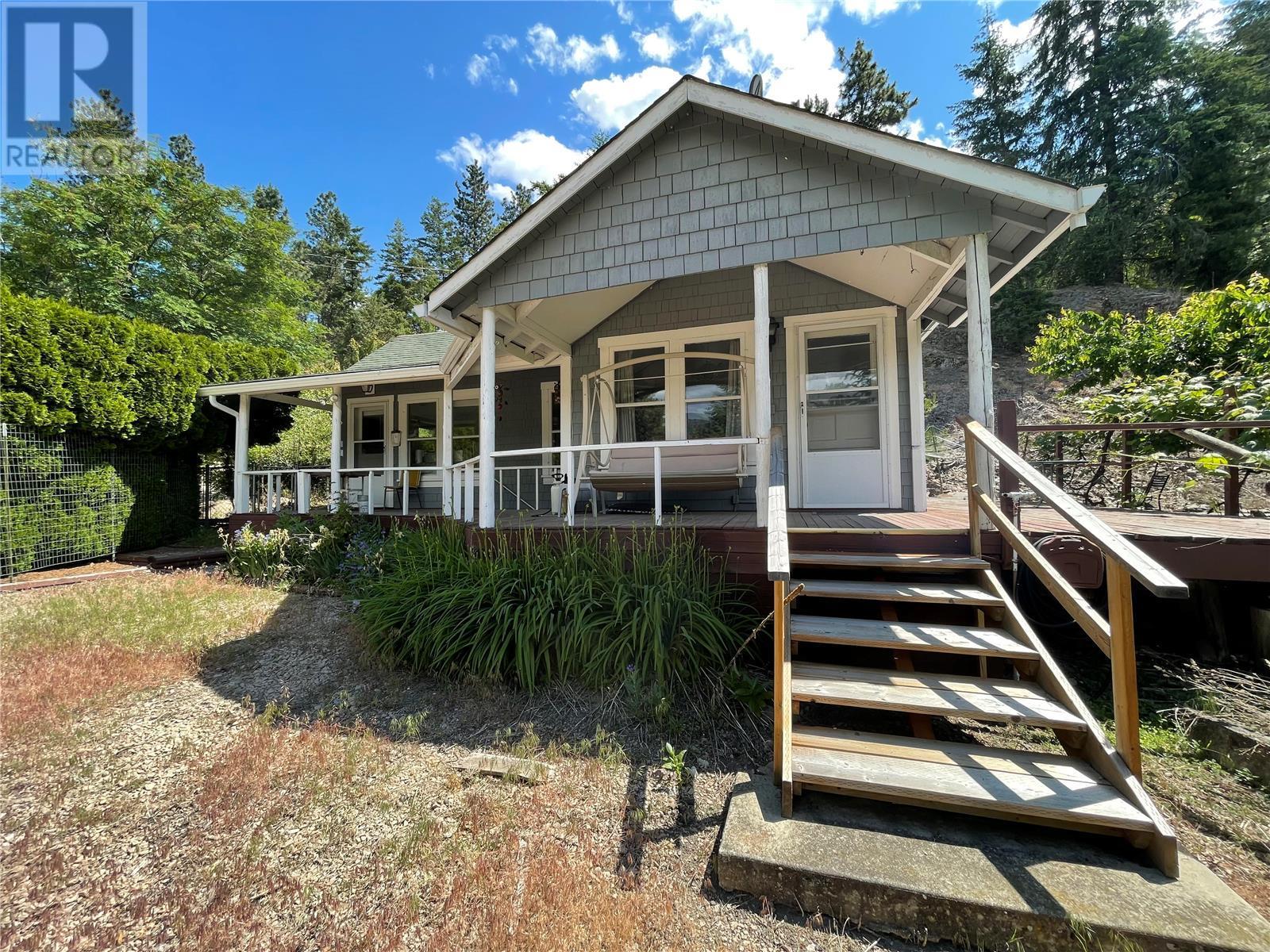  110 Russell Road, Vernon