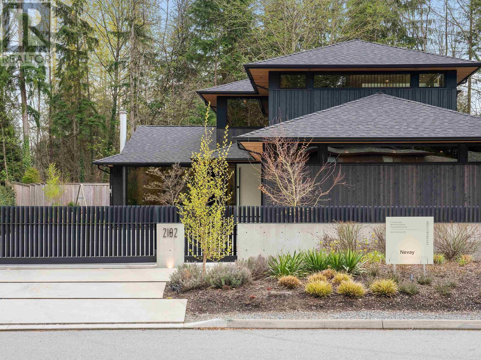 2182 RUFUS DRIVE, North Vancouver