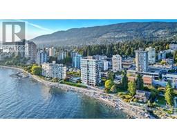 10 111 18TH STREET, West Vancouver