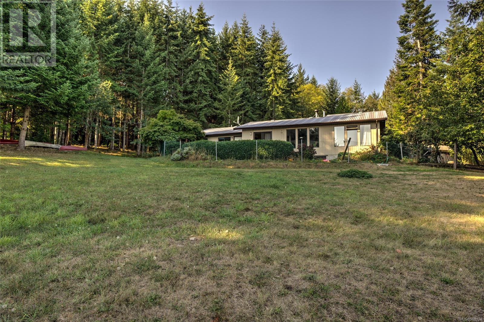 444 Blackburn Rd, Salt Spring