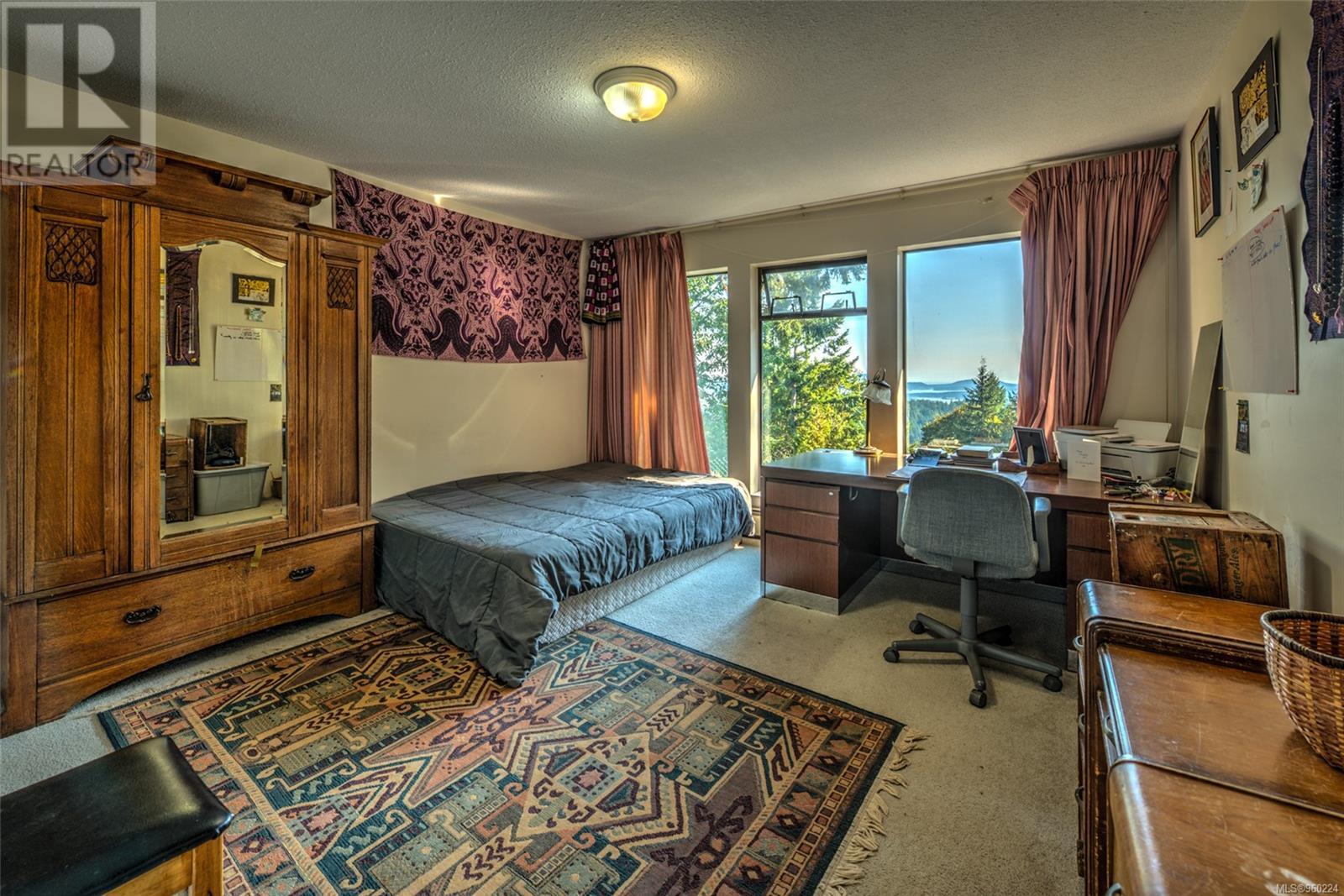 444 Blackburn Rd, Salt Spring