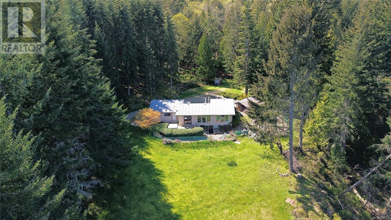 444 Blackburn Rd, Salt Spring