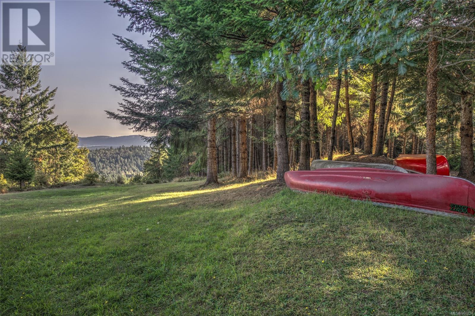 444 Blackburn Rd, Salt Spring