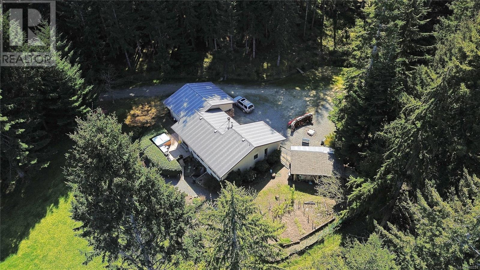 444 Blackburn Rd, Salt Spring