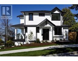 2809 ST. ANDREWS AVENUE, North Vancouver