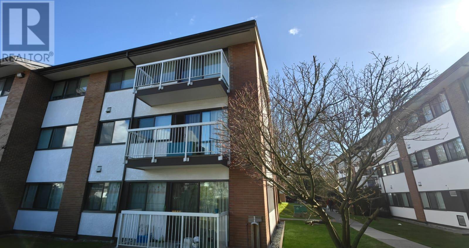301 8080 RYAN ROAD, Richmond real estate listing R2857755
