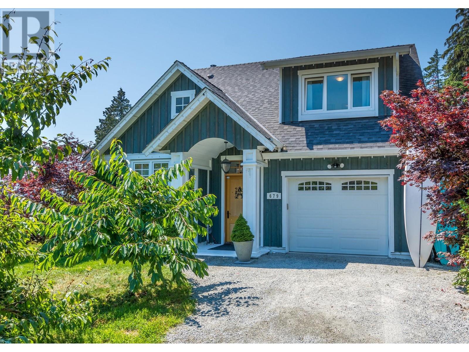 679 Copper Drive, Squamish