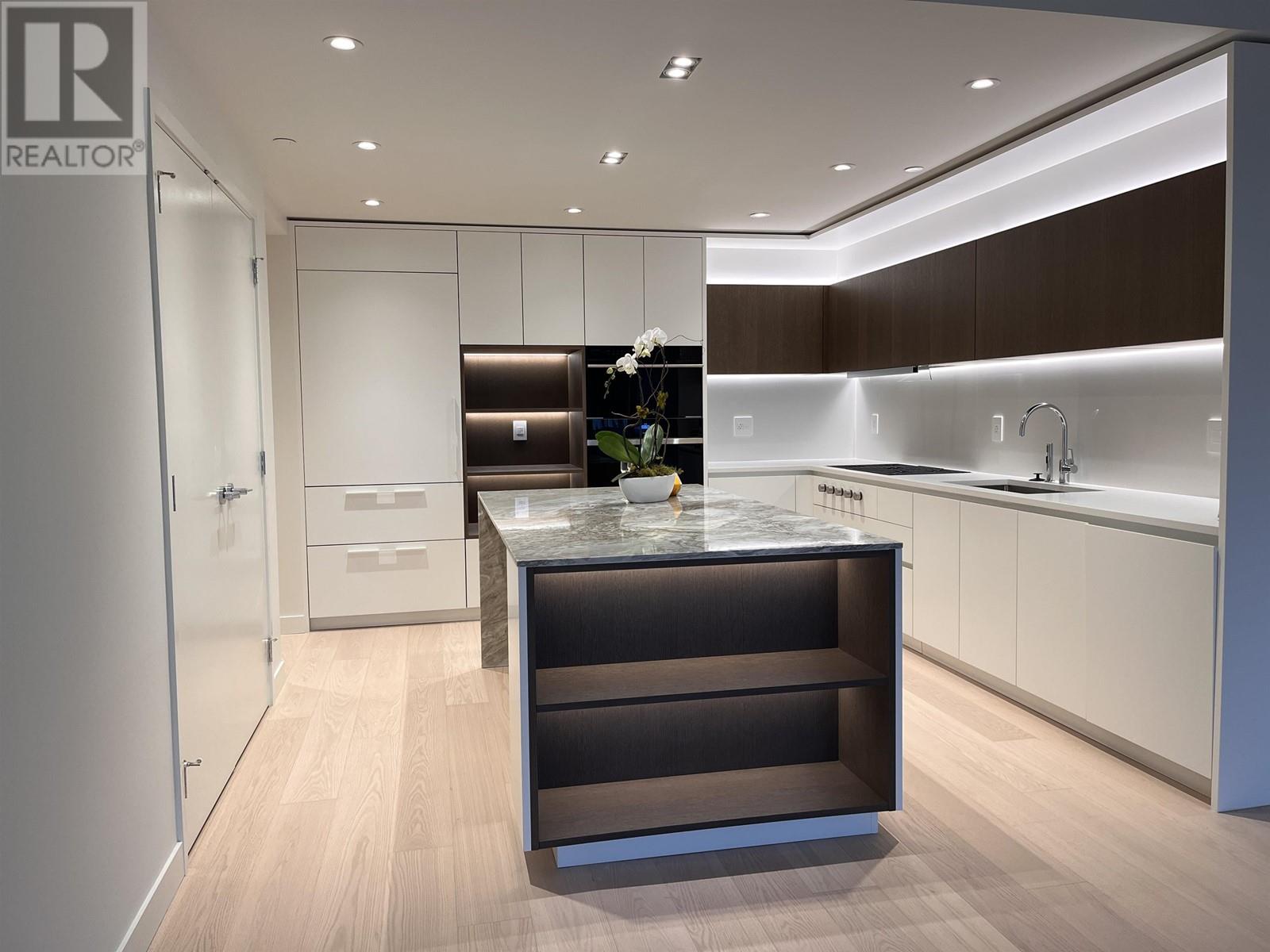 310 3596 W 28th Avenue, Vancouver