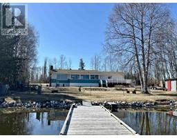 4040 GILL PLACE, Cluculz Lake