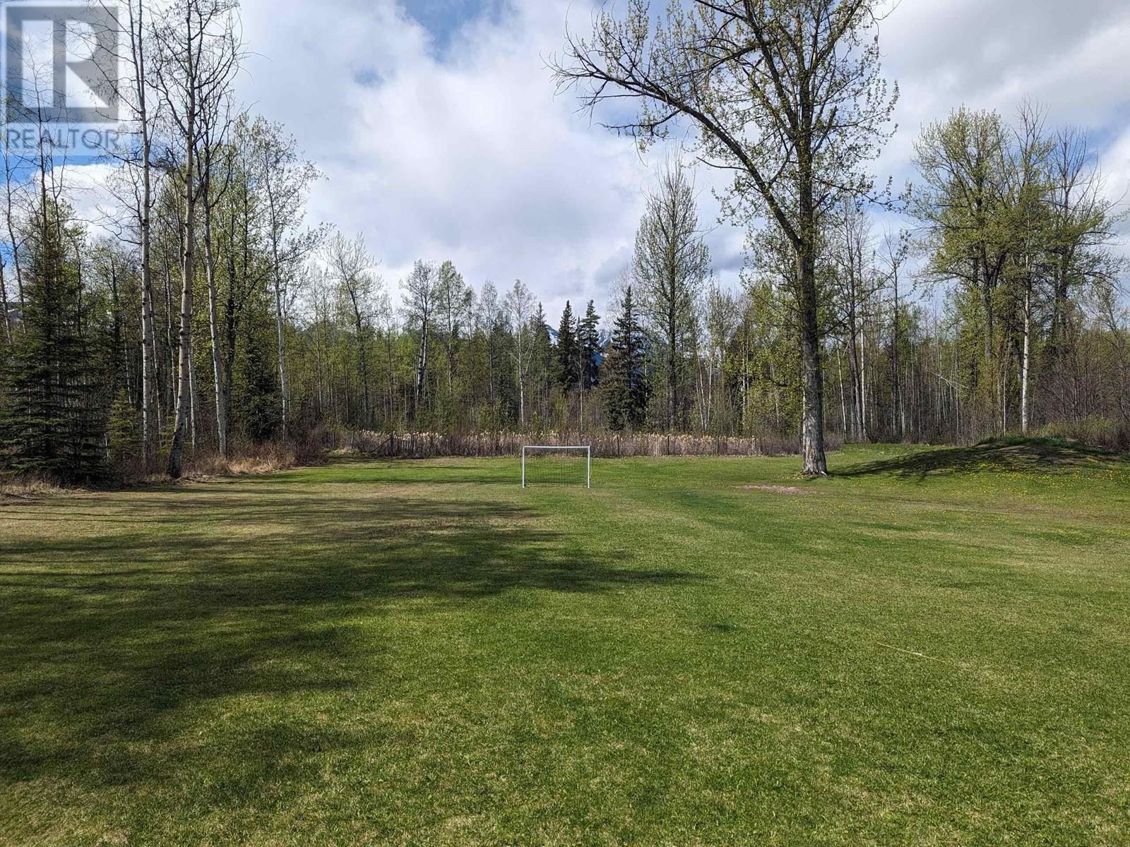 2635 NEWENS Road, Smithers