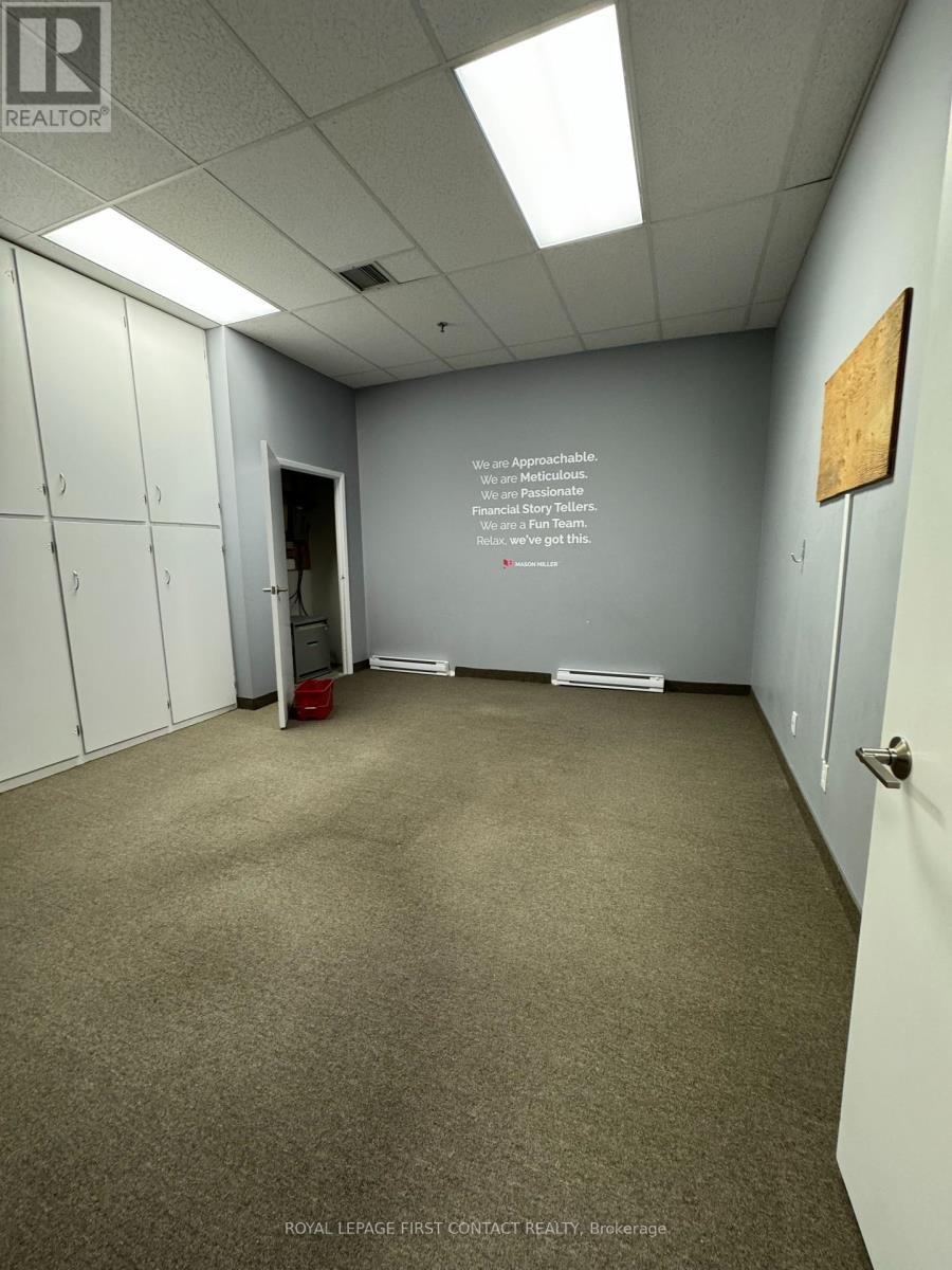 Photo 22 of 201 140 Dunlop Street E, Barrie ON