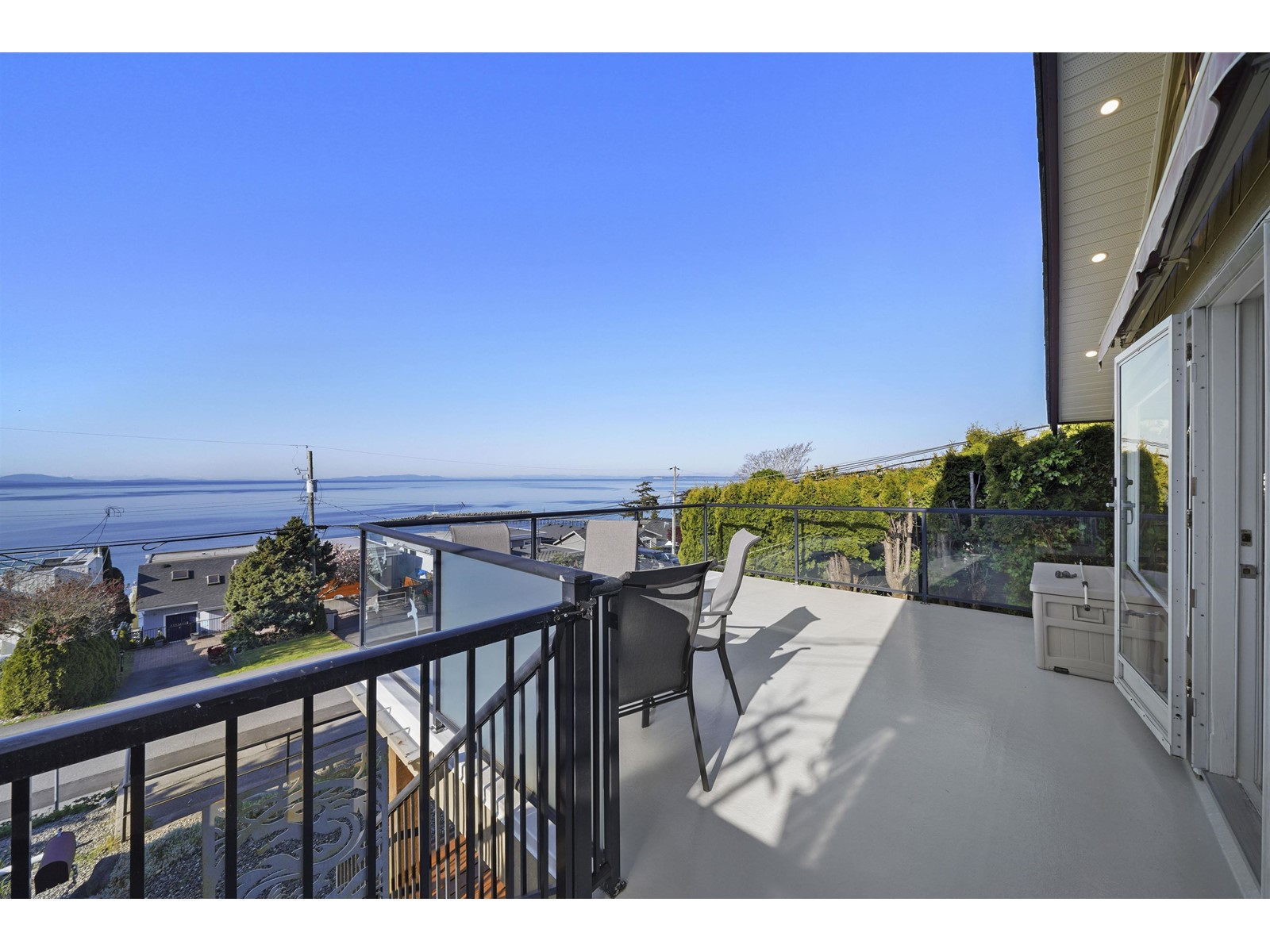 15245 VICTORIA AVENUE, White Rock