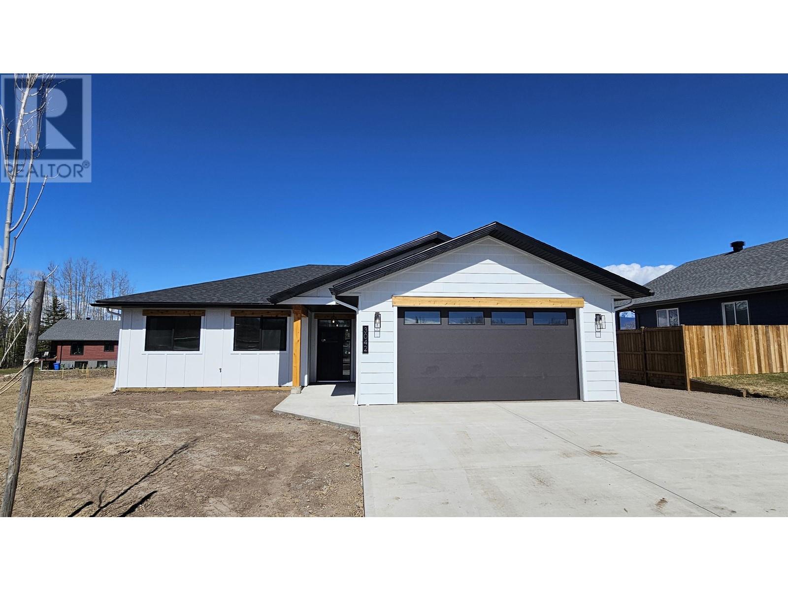 3042 MEADOW Place, Smithers