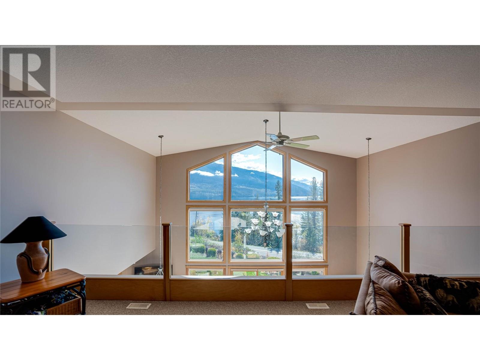 203 3473 Lakeview Place, Enderby