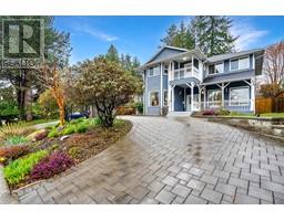 2305 ENNERDALE ROAD, North Vancouver