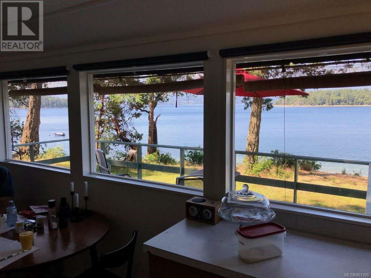13 Foster Point Rd, Thetis Island